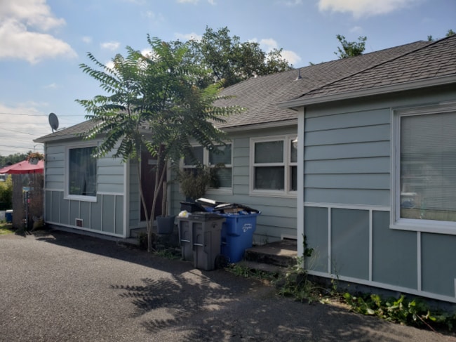 Photo - 610 Martin Way Townhome