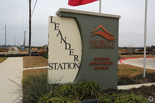 Building Photo - Leander Station