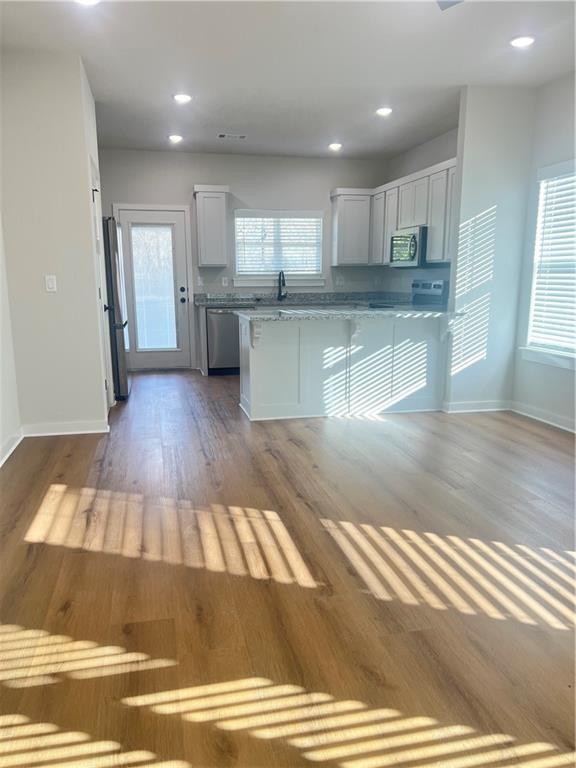 Foto del edificio - 552 Cosmos St