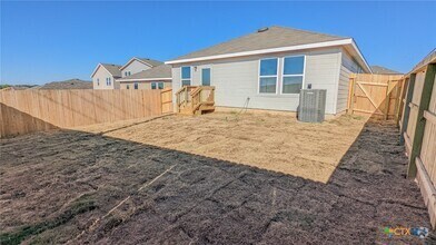Building Photo - 521 Autumn Blaze