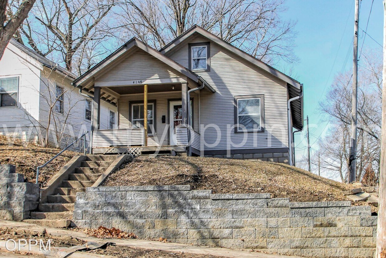 Foto principal - 3 br, 1 bath House - 4148 N. 43rd St.