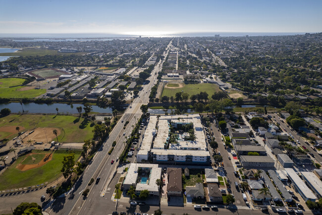 Building Photo - The Pacific at Mission Bay