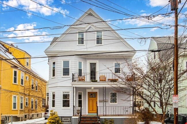Building Photo - 61 Lowden Ave
