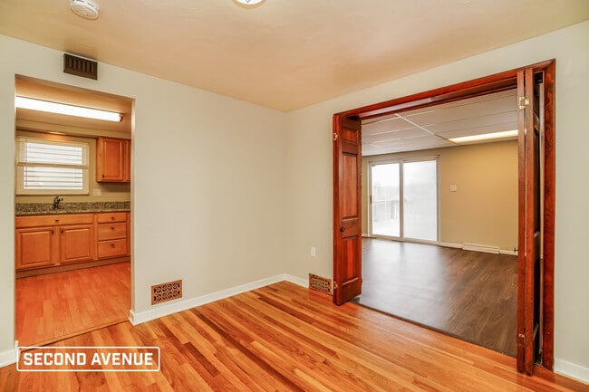 Building Photo - 1502 Methyl St