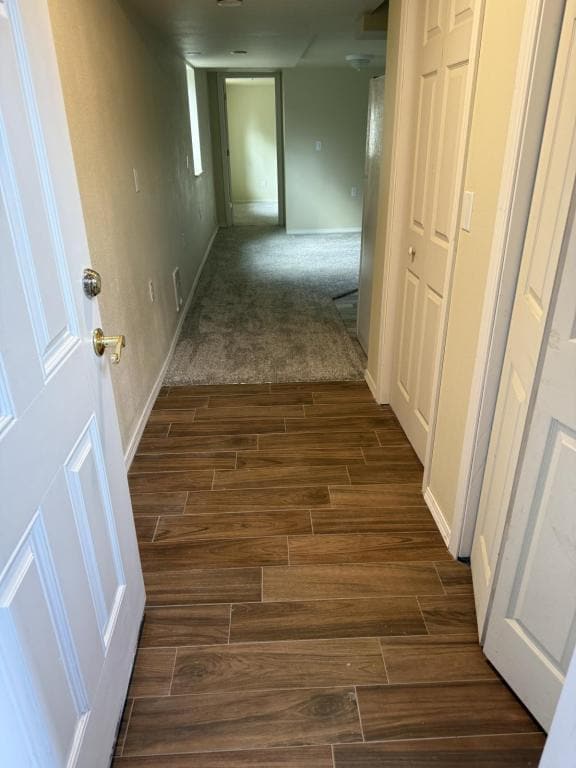 Primary Photo - 905 N Holladay Dr