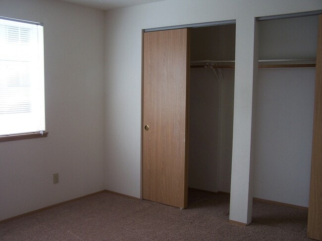 Foto del edificio - 1 Bed/1 Bath Eastside Apartment - Purcell ...