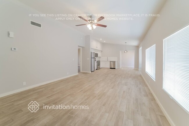 Foto del edificio - 14250 N 50th Ln