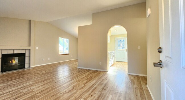 Foto del edificio - Marysville 3 Bedroom Home