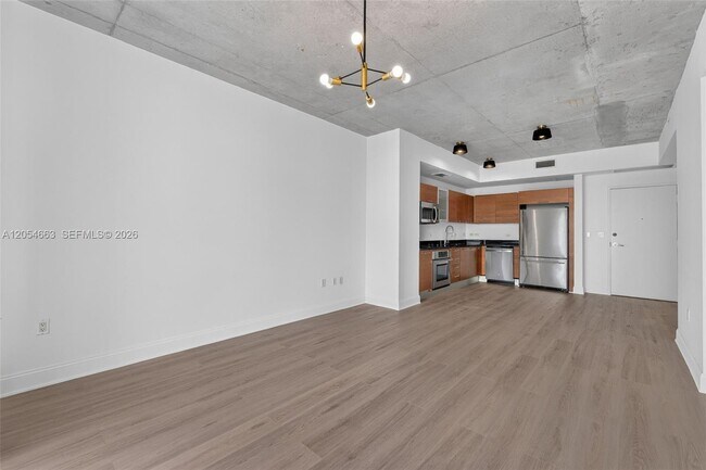 Foto del edificio - 3470 E Coast Ave