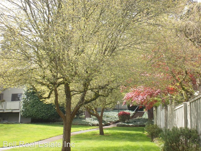 Foto del edificio - 4429 Fox Hollow Rd