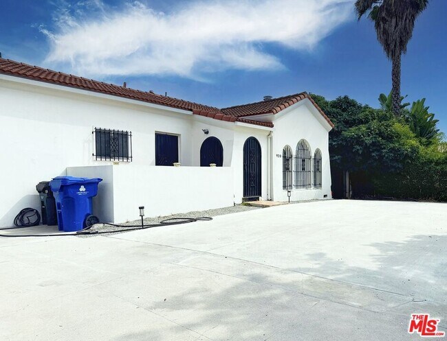 Foto del edificio - 920 Cochran Ave