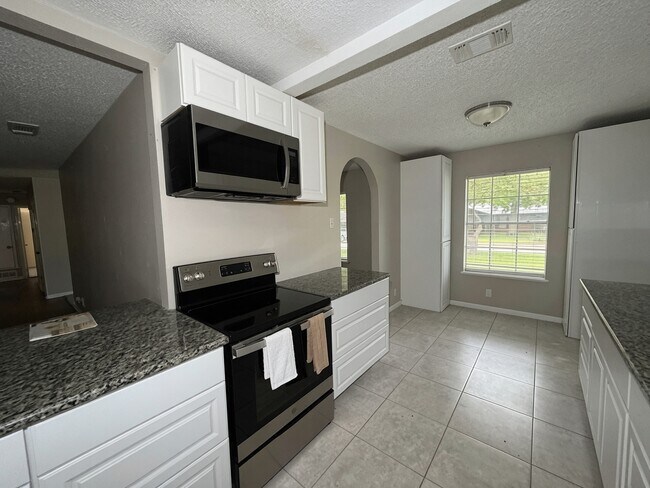 Foto del edificio - 3113 Northridge Dr