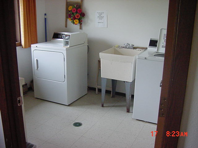Foto del edificio - Hillcrest Manor Apartments