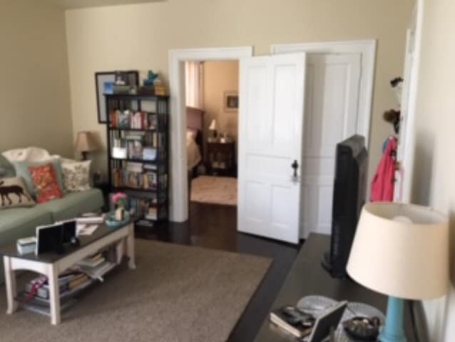 Building Photo - 208 Summit Ave