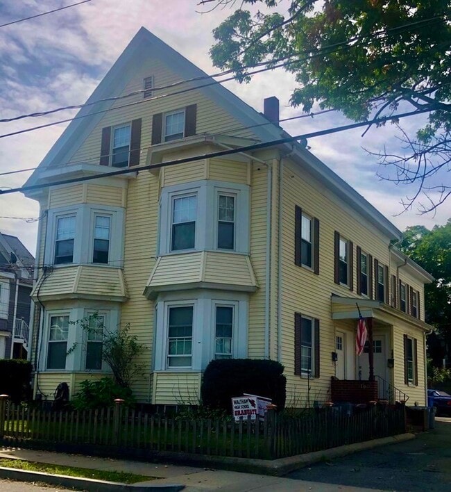 Foto del edificio - 165 Chestnut St