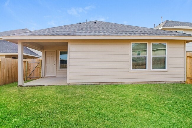 Building Photo - 2522 Grayling Dr