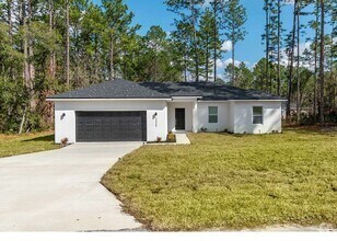 Building Photo - 13905 SW 81 Cir