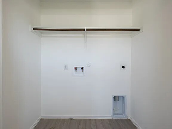 Foto del edificio - 9051 Navarro Vis