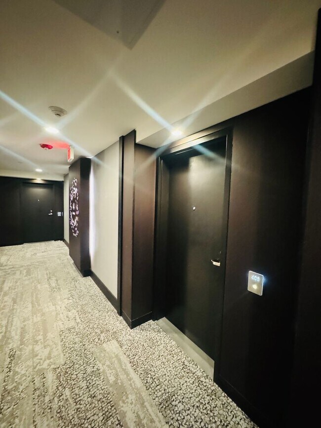 Photo - Gorgeous Top Floor Condo Located in Downto...