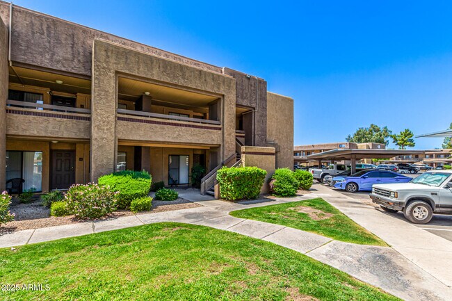 Foto del edificio - 3601 W Tierra Buena Ln