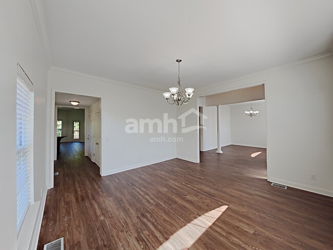 Building Photo - 6713 Autumn Oaks Dr