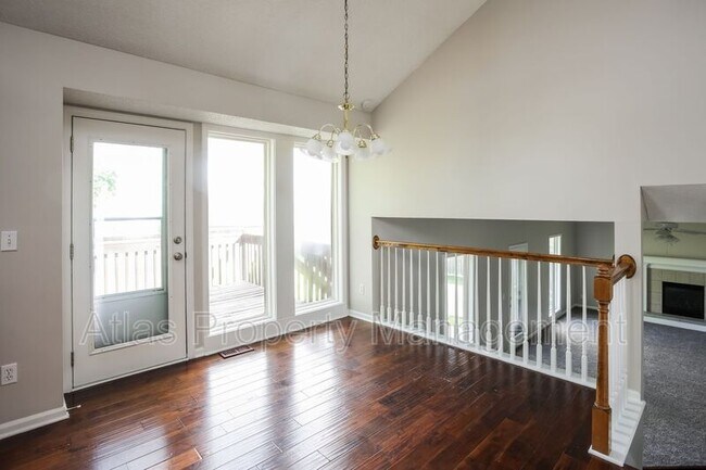 Building Photo - 8611 N Arcola Ave