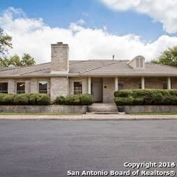 Primary Photo - 1 COTTESMORE CT