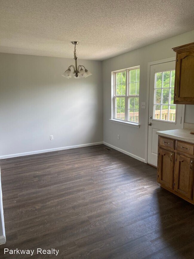 Building Photo - 3 br, 2 bath House - 1562 Wilderness Lane