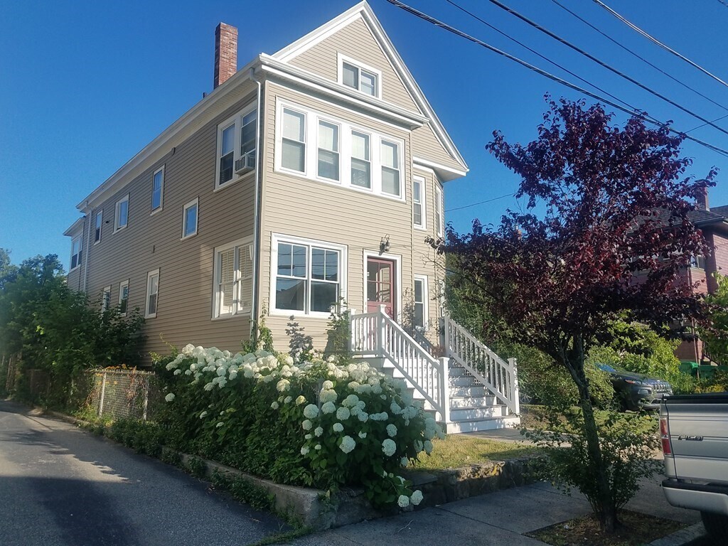 68 Burnside St Unit 1, Medford, MA 02155 Apartment for Rent in