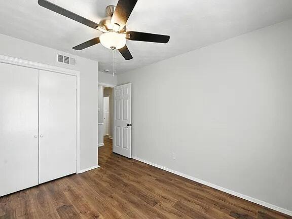 Building Photo - 117 Yorkshire Dr