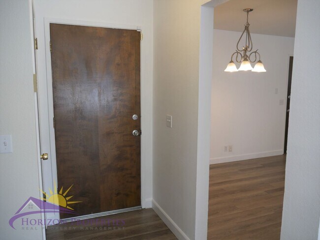 Foto del edificio - 3 Bed 2 Bath 1,306sqft Single Family Home ...