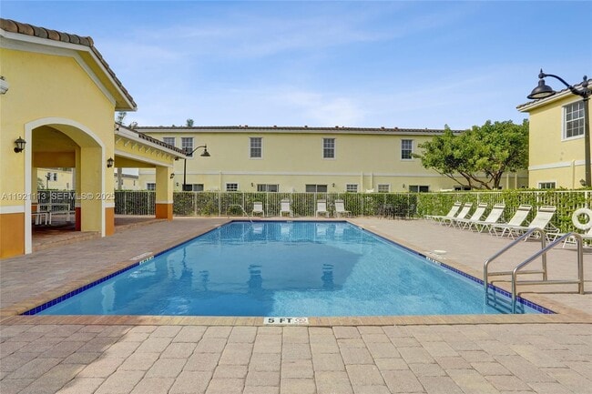 Building Photo - 4029 NW 11 Dr