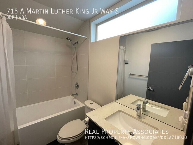 Foto del edificio - 715 A Martin Luther King Jr Way S
