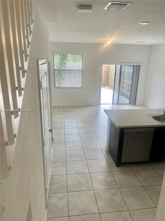 Foto del edificio - 24839 SW 113th Pl