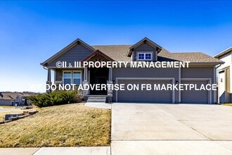 Building Photo - 12566 S Canyon Dr