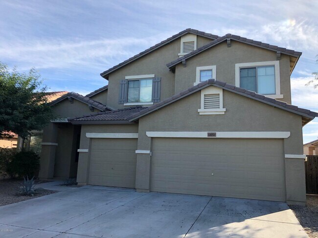 Foto del edificio - 18041 W Caribbean Ln