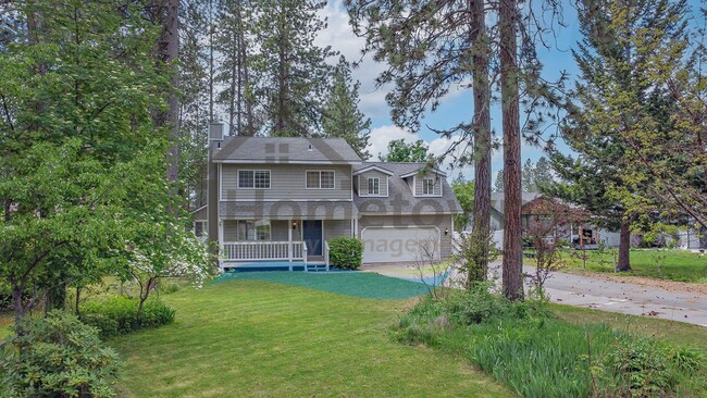 Building Photo - 4 Bedroom 4 Bathroom Home with Attached 2-...