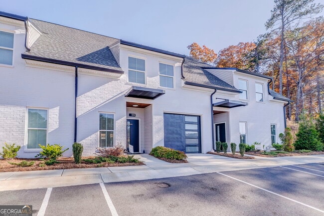 Foto del edificio - 93 Chateau Dr SE