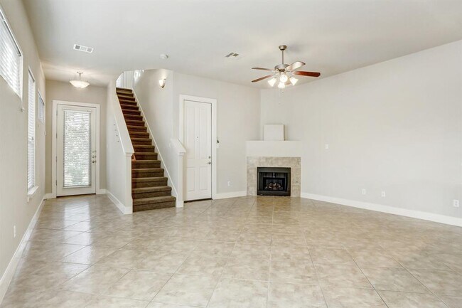 Foto del edificio - 5405 Woodrow Ave