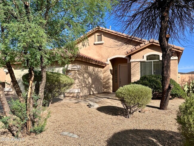 Foto del edificio - 10307 E Tierra Buena Ln