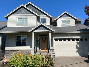 Building Photo - 3089 SE Riesling Rd