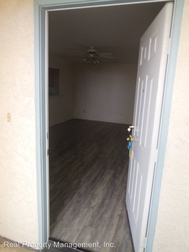Building Photo - 4481 Lynbrook Loop