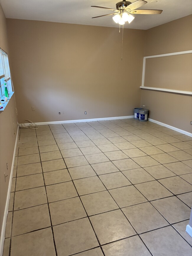 Building Photo - 500 N Moore St