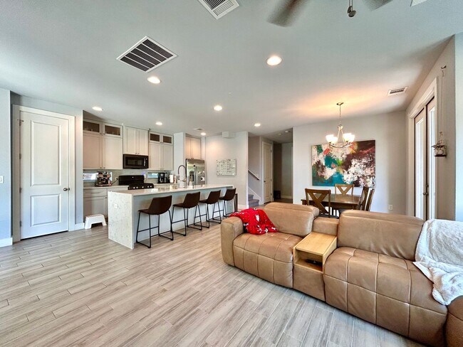 Foto del edificio - 930 E 54th St