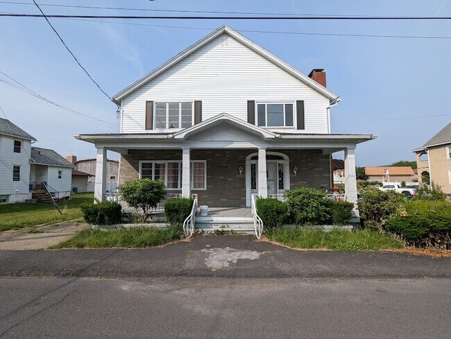 Foto del edificio - 508 Hickory St