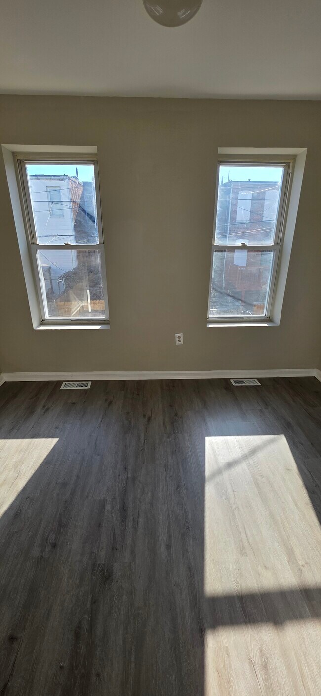 Foto del edificio - 3309 Noble St