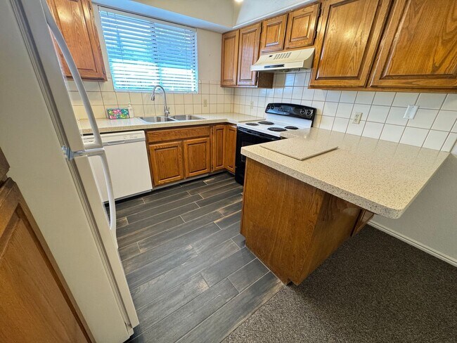 Foto del edificio - Cute, Cozy, Downtown Beauty.