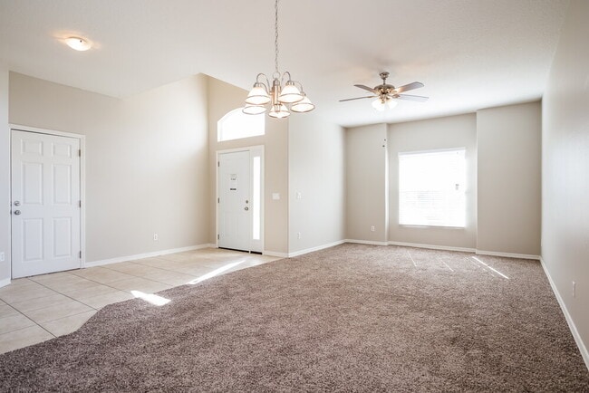 Building Photo - 184 Aurelia Ct