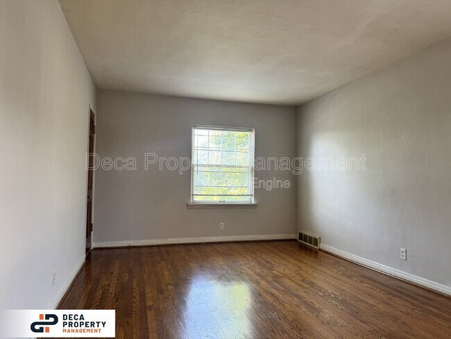 Building Photo - 7315 Pasadena Blvd