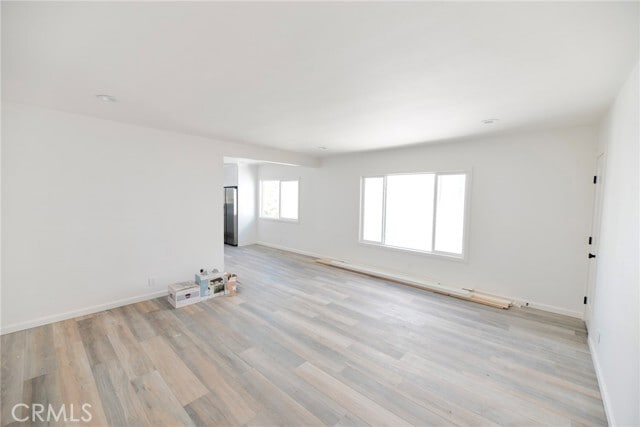 Building Photo - 262 Avenida Victoria